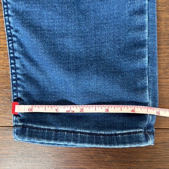 Jeans - Picture 15 of 15